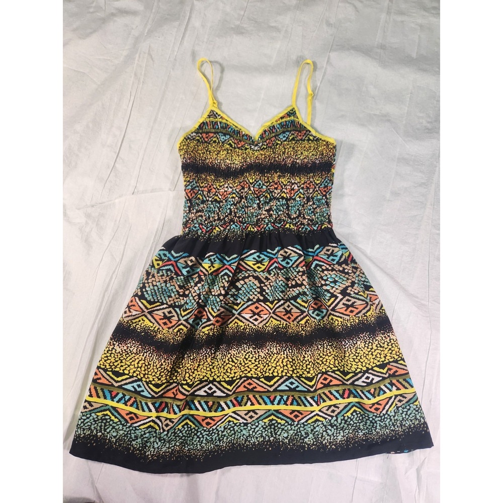 Band of Gypsies Women's Smocked Tribal Print Mini Sundress XS Boho BOG Pockets